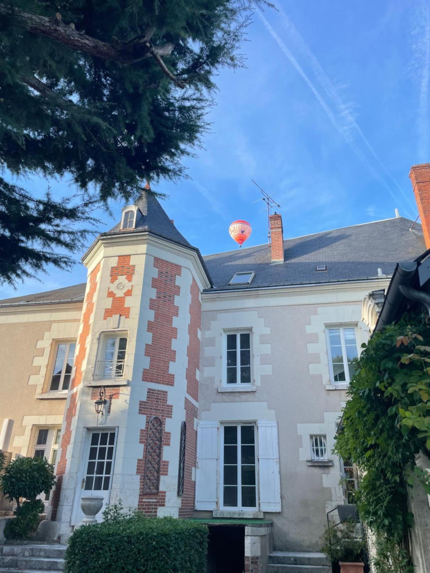 La Maison Voyage Bed And Breakfast Onzain Exteriör bild